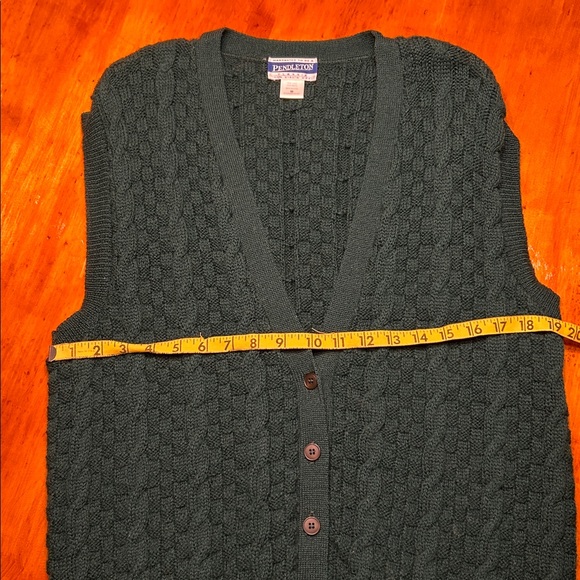 Pendleton Dark Green Cable Knit 100% Virgin Wool Sweater Vest Vintage Sz Medium - Picture 5 of 6